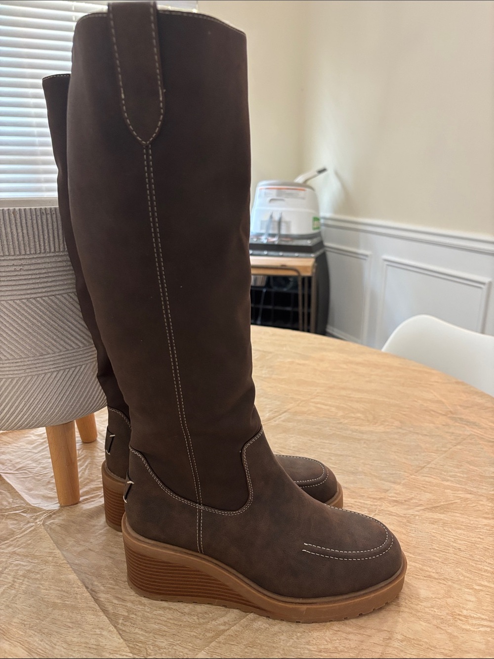 NWOT Muk Luks Sloane Dark Brown Wedge Knee-High Boots size 8.5